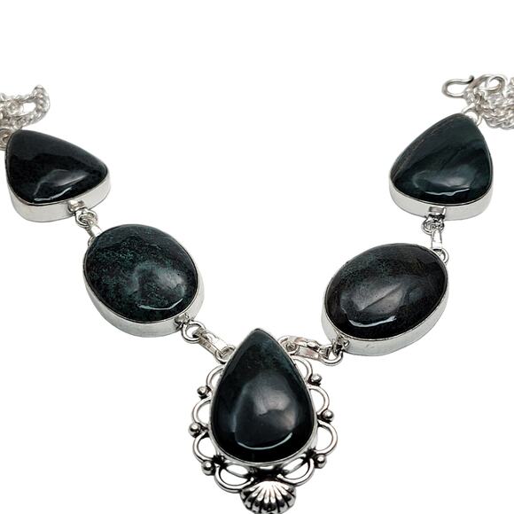 Moss Agate Sterling Silver Necklace - Elegant Shell Design Pendant 22-Inch - Picture 1 of 8